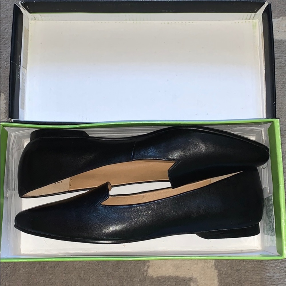 Trotters Shoes